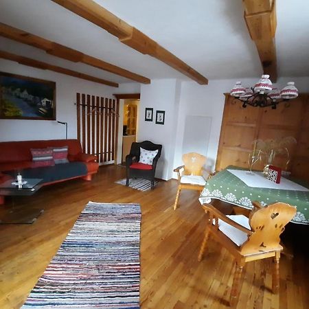 Apartamento Haus Lerchenreith Bad Aussee Exterior foto